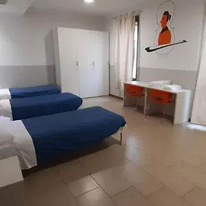 Albergue L'archetto, Cremona